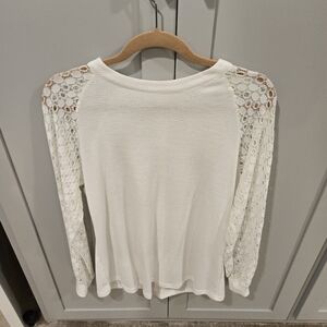 Women’s Long Sleeve Lace Casual Loose Blouse